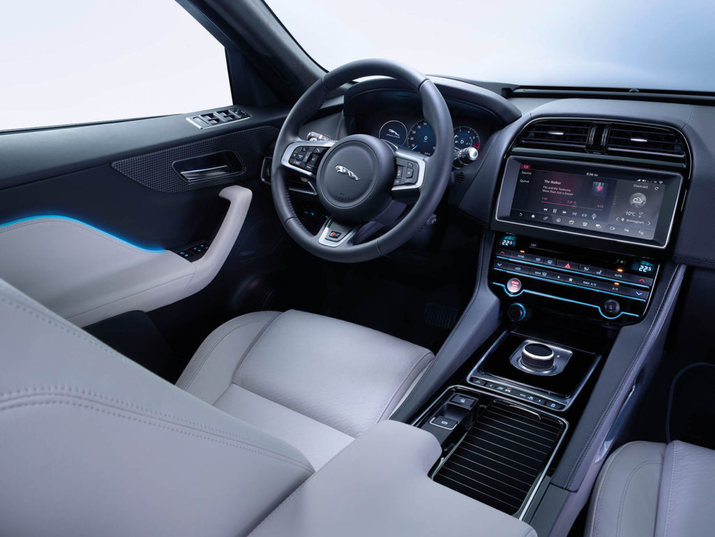 jaguar f-pace interieur